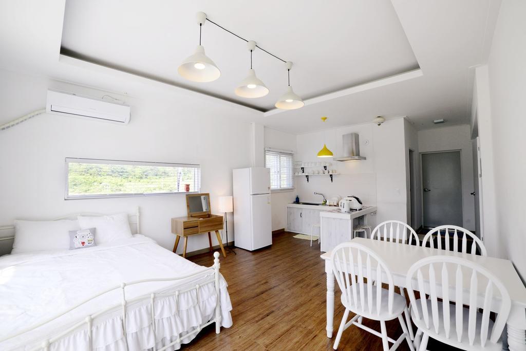 Walking Sky Pension Капхён Номер фото